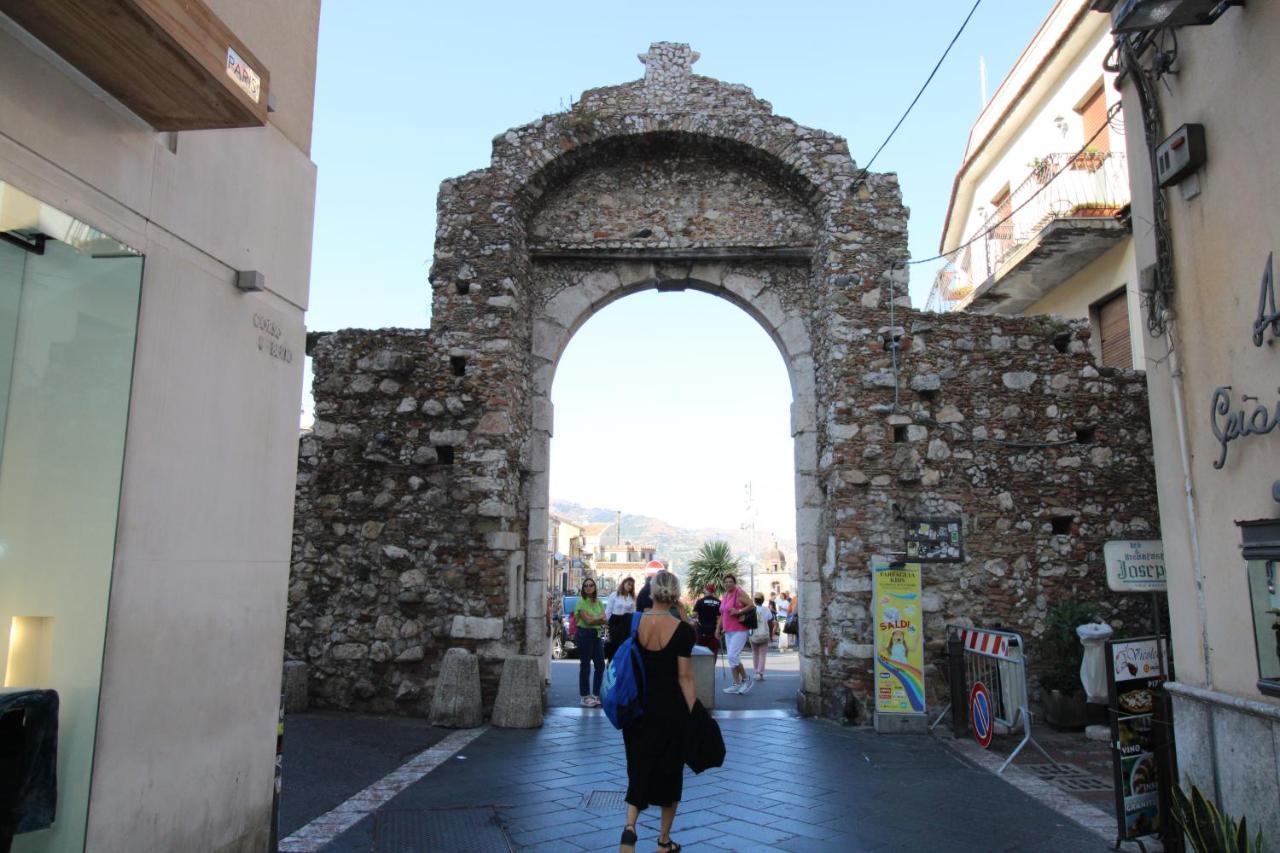 C'Est La Vie Taormina Lägenhet Exteriör bild
