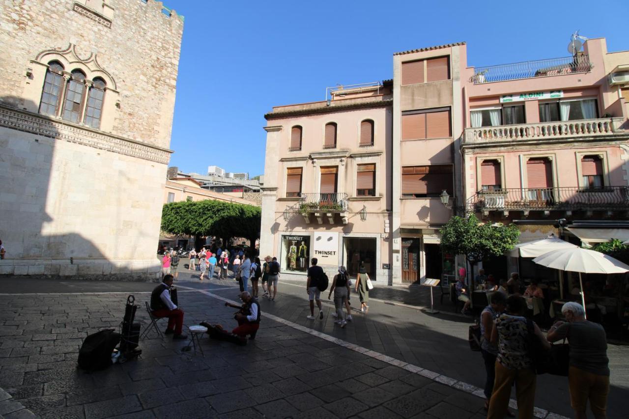 C'Est La Vie Taormina Lägenhet Exteriör bild