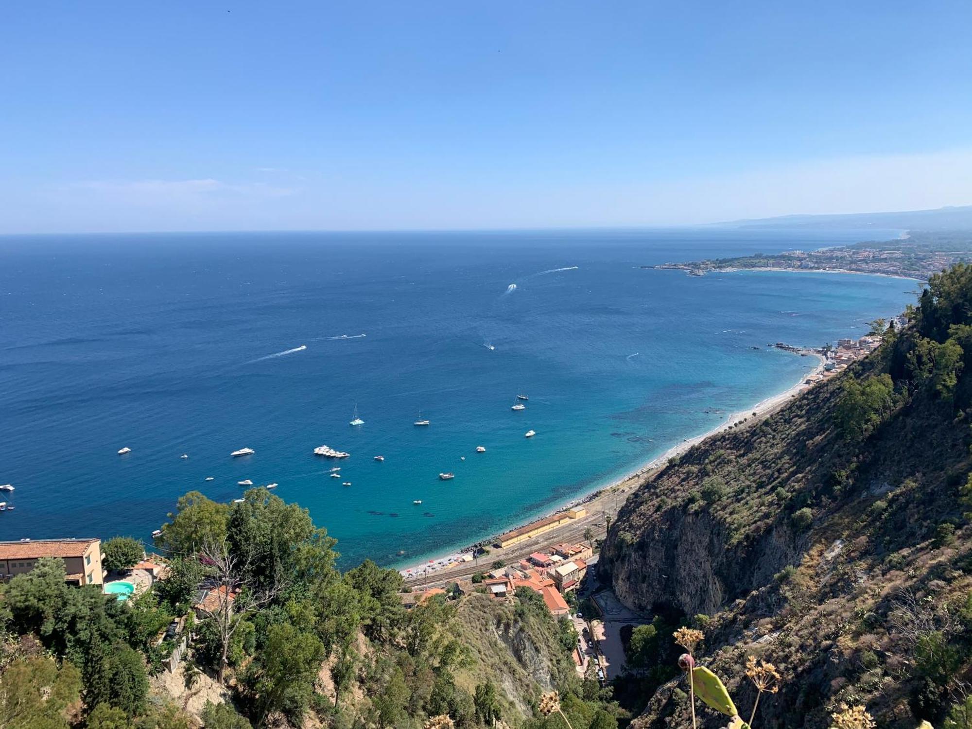 C'Est La Vie Taormina Lägenhet Exteriör bild